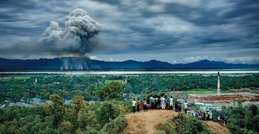 Проклятье рохинджа. Как замороженный конфликт выплеснулся в Мьянме самым страшным образом