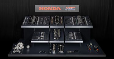 Honda будет продавать по запчастям прославленные гоночные авто (фото)