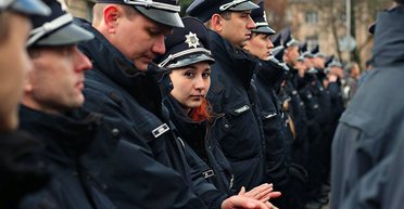 Виклик про домашнє насильство: одеситка побила та покусала поліцейську, — соцмережі