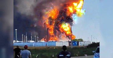 Тушили несколько дней: дрон повторно атаковал нефтебазу в Пролетарске под Ростовом, — росСМИ