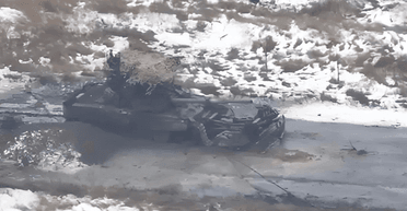 "Тянет на Пулитцеровскую премию": эксперт об уничтоженном "нафаршированном" танке РФ под Марьинкой