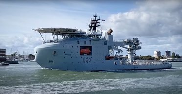 Британський флот готується ввести в дію незвичайний корабель спостереження Proteus (відео)