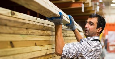 Відкриття України для мігрантів із Непалу та В'єтнаму: Гетманцев відреагував на слова Кулеби