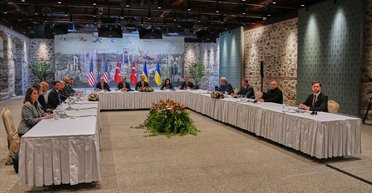 Никаких репараций, права русскоязычных и территории: обнародован перечень требований РФ на переговорах, — Clash Report