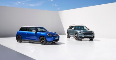 Mini представила нові електромобілі Cooper і Countryman 2024 (фото)
