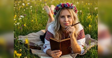 День рождения Леси Украинки: ИИ показал современные образы поэтессы (фото)