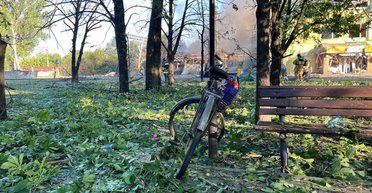 ВС РФ обстреляли Вольнянск вблизи Запорожья: есть погибшие и раненые, среди них дети (фото)