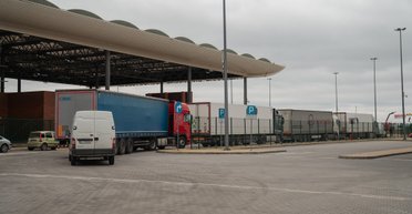 Три тысячи автомобилей в очереди: что происходит на польской границе