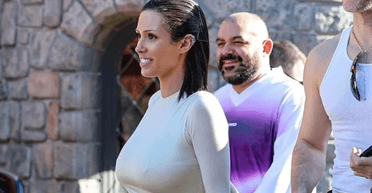 Скромнее, чем обычно: Бьянка Цензори с друзьями посетила Диснейленд (фото)