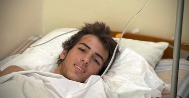 "Не встигли дістатися укриття": історія школяра, який врятував друга з-під завалів (фото)