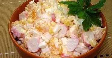 Салат по-королівськи: рецепт яскравого доповнення до вечері