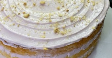 Тает во рту: рецепт нежнейшего торта с йогуртовым кремом