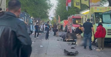 У Канаді під час фестивалю автомобіль врізався в натовп людей: є жертви (відео)