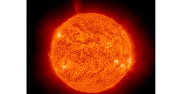 Зірка, що дає життя: як саме з'явилося Сонце і скільки воно вже існує (фото)