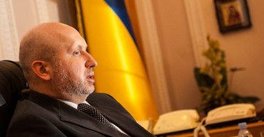 Турчинов: Плохой мир лучше хорошей войны