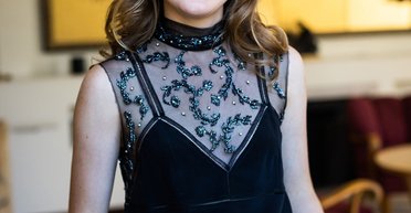 Королівський двір Бельгії представив новий офіційний портрет принцеси Єлизавети