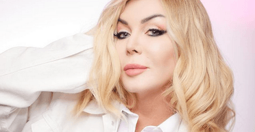 Ирина Билык показала своего 8-летнего сына от российского продюсера