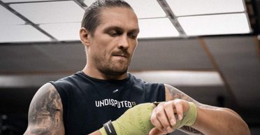 Александр Усик прокомментировал слухи об участии в выборах (видео)