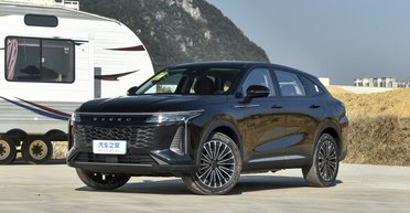 540 сил и расход 5,4 л на 100 км: Chery показали премиальный кроссовер за $22 500 (фото)