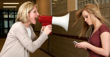 Приемы против хама. Что делать, когда вам грубят