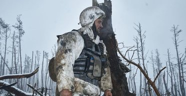 "Некомплект" на фронте: ВСУ не хватает людей, снарядов и запчастей для техники, — NYT (фото)