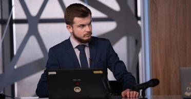 "Виженемо орків": ведучий "Прямого" Андрій Соломка добровільно вступив у ЗСУ (відео)