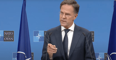 Место за столом: какие "красные линии" НАТО в мирном плане США и РФ, — Politico