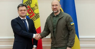 Украина и Молдова будут развивать совместный контроль на госгранице, — Шмыгаль