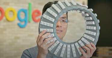 Японские инженеры создали "бесконечную" клавиатуру: зачем нужна и как получить бесплатно