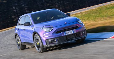 280-сильный снаряд: представлен самый мощный и быстрый FIAT в истории (фото)