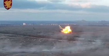 Бійці 95-ї бригади показали, як знищують особовий склад та військову техніку ЗС РФ (відео)