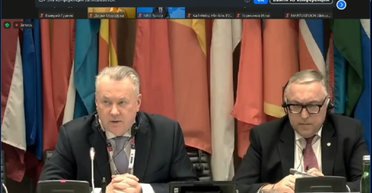 Житель Мариуполя в прямом эфире смутил чиновников РФ заявлениями об убийствах гражданских (видео)