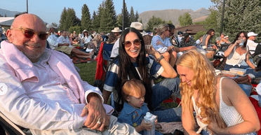 Демі Мур показала єдину онуку Брюса Вілліса (фото)