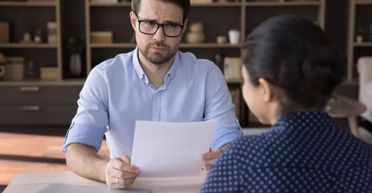 Женщина пришла на собеседование и была шокирована одним из вопросов, который задал HR