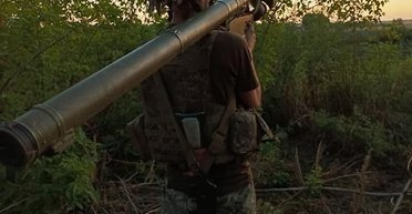 Боец ВСУ сбил "Шахед" из ПЗРК "Игла" с тепловизором (видео)