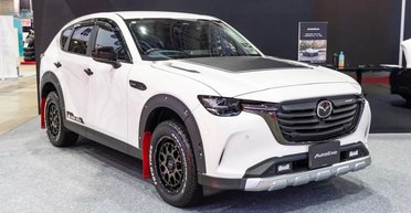 Мощный электрифицированный кроссовер Mazda подготовили к бездорожью (фото)