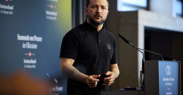 Британская газета Daily Mail ошиблась в должности Владимира Зеленского (фото)