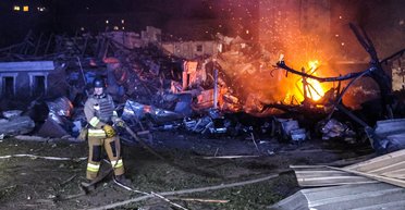 Вибух за 300 метрів: у Миколаєві діти не змогли потрапити до сховища в ніч ракетної атаки