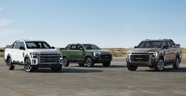 В Корее презентовали яркий и недорогой рамный пикап за $20 000 (фото)