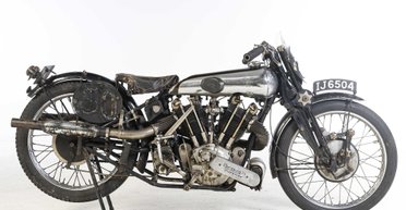 Старинный 100-летний мотоцикл ушел с молотка по цене нового суперкара (фото)