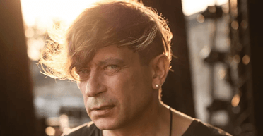 Российский певец из группы "Би-2" перечислил деньги украинцам