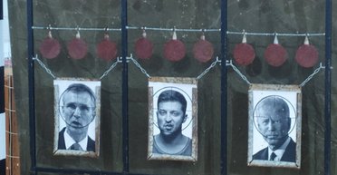 Стреляли по Зеленскому и Байдену: на фестивале в РФ у детей воспитывали "патриотизм" (видео)