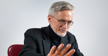 Проиграет тот, кто получит контроль над Донбассом, — американский профессор Александр Мотыль