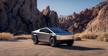 Подешевшав на $20 000: представлено найдоступніший пікап Tesla Cybertruck (фото)