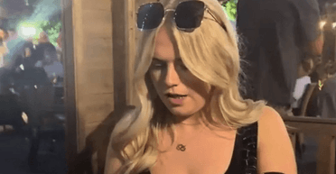 Ціна вина зросла у сто разів: у скільки обійшлася дівчині помилка бармена (фото)