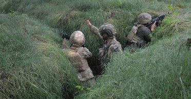 Понад 100 тисяч військових самовільно пішли з частин із 2022 року, — юрист (відео)