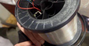 Абсолютно неуязвимый к РЭБ: российский дрон тянул за собой 10 км кабеля (фото)