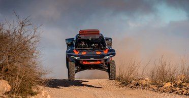 Audi представили экстремальный электромобиль для ралли "Дакар" (фото)