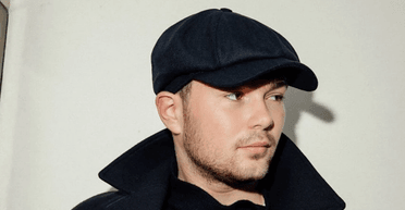 Клаудія Шиффер привітала старшого сина з 22-річчям рідкісними кадрами (фото)