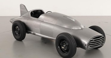 Перший перегоновий автомобіль Toyota в історії відновили через 72 роки (відео)